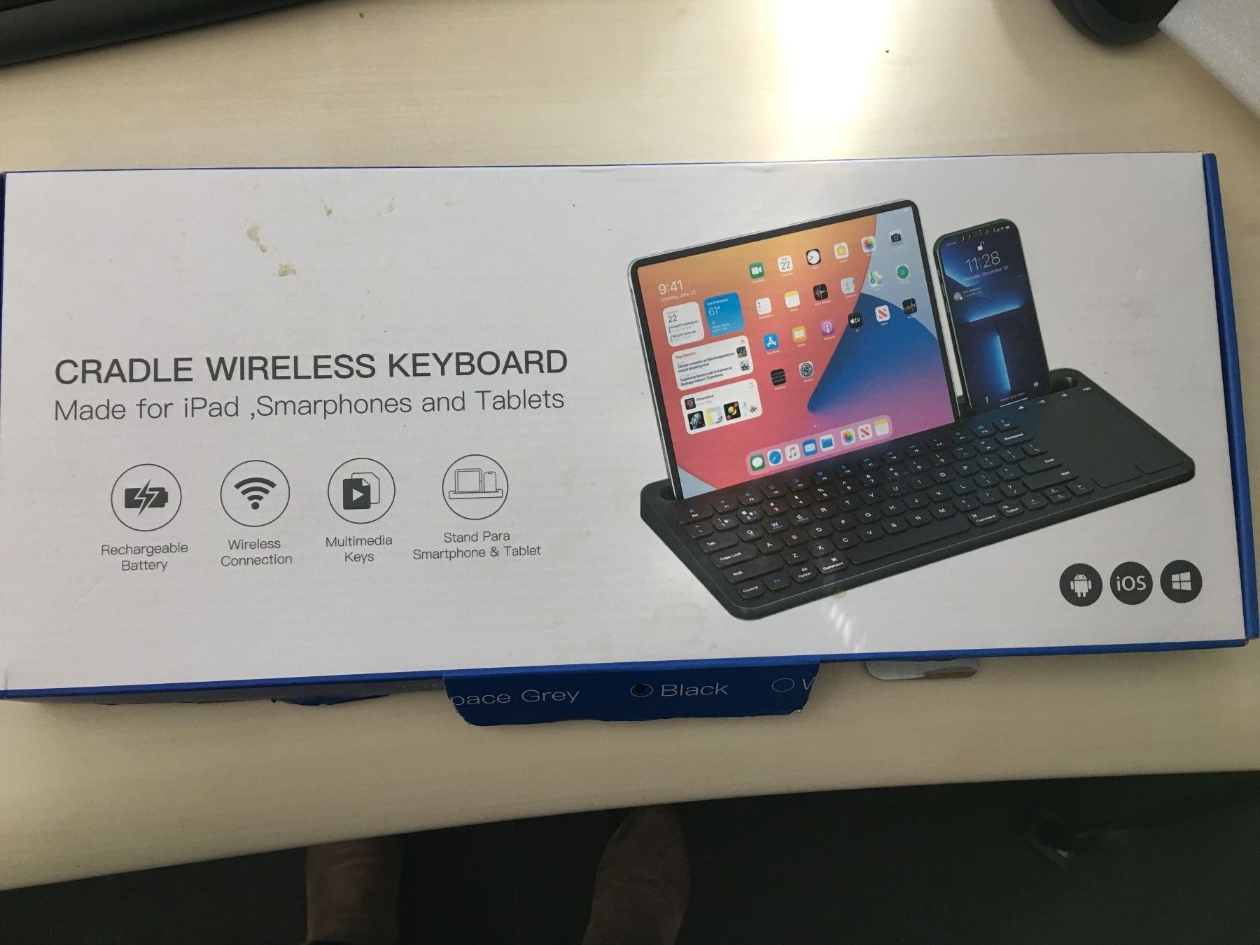 Tastiere: Cradle Wireless Keyboard: Neuwertig & Praktisch! – Usato da Olten venduto da ELHANDEL