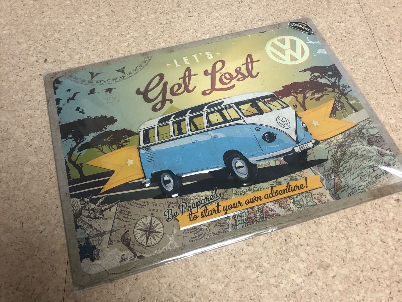Volkswagen Insegne: Nostalgisches Blechschild VW Bulli – Nuovo e nell'imballaggio originale da Ballwil venduto da goldi360
