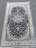 Wunderschöner Perserteppich floral gemustert 423 x245.cm