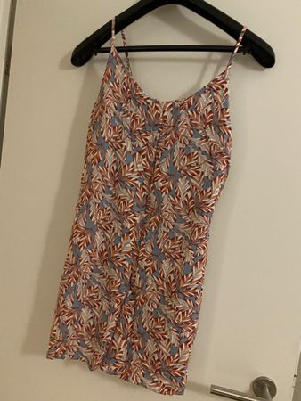 Kleid