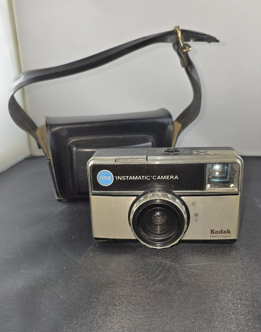Kodak Fotocamera: Kodak Instamatic 155X Camera mit Originaltasche – Usato da Ebikon venduto da Fredieluz 2
