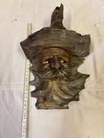 Rustikale Holzmaske - Wanddeko mit Charakter, Handarbeit