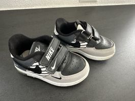 Sneaker Gr. 23