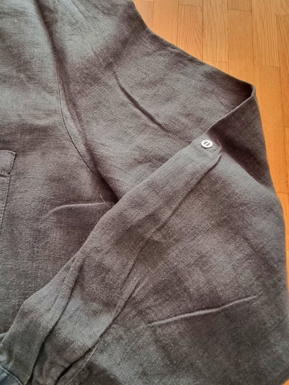 Zara Camicette: Chemisier Lin Zara vert olive – Usato da Veyrier venduto da Leilazizou 1