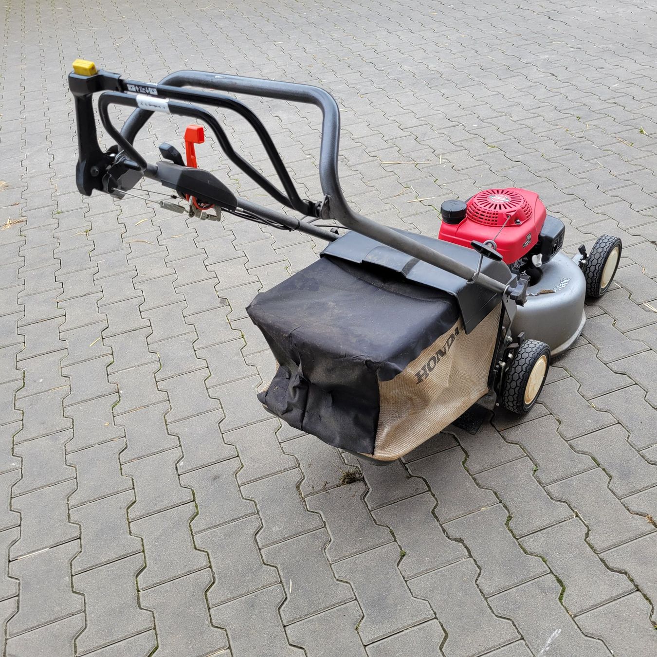 Honda Tondeuses à gazon: Rasenmäher Honda – D'occasion à Ettingen par zimmi07 1