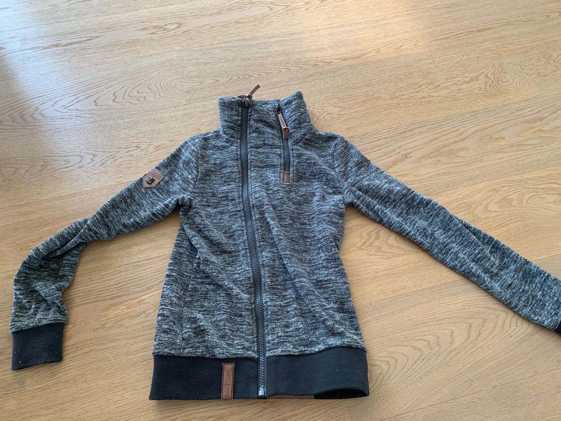 Naketano Jacken: Fleece Jacke Naketano dunkelgrau Gr. XS – Gebraucht aus Signau von stalder-langenegger 1