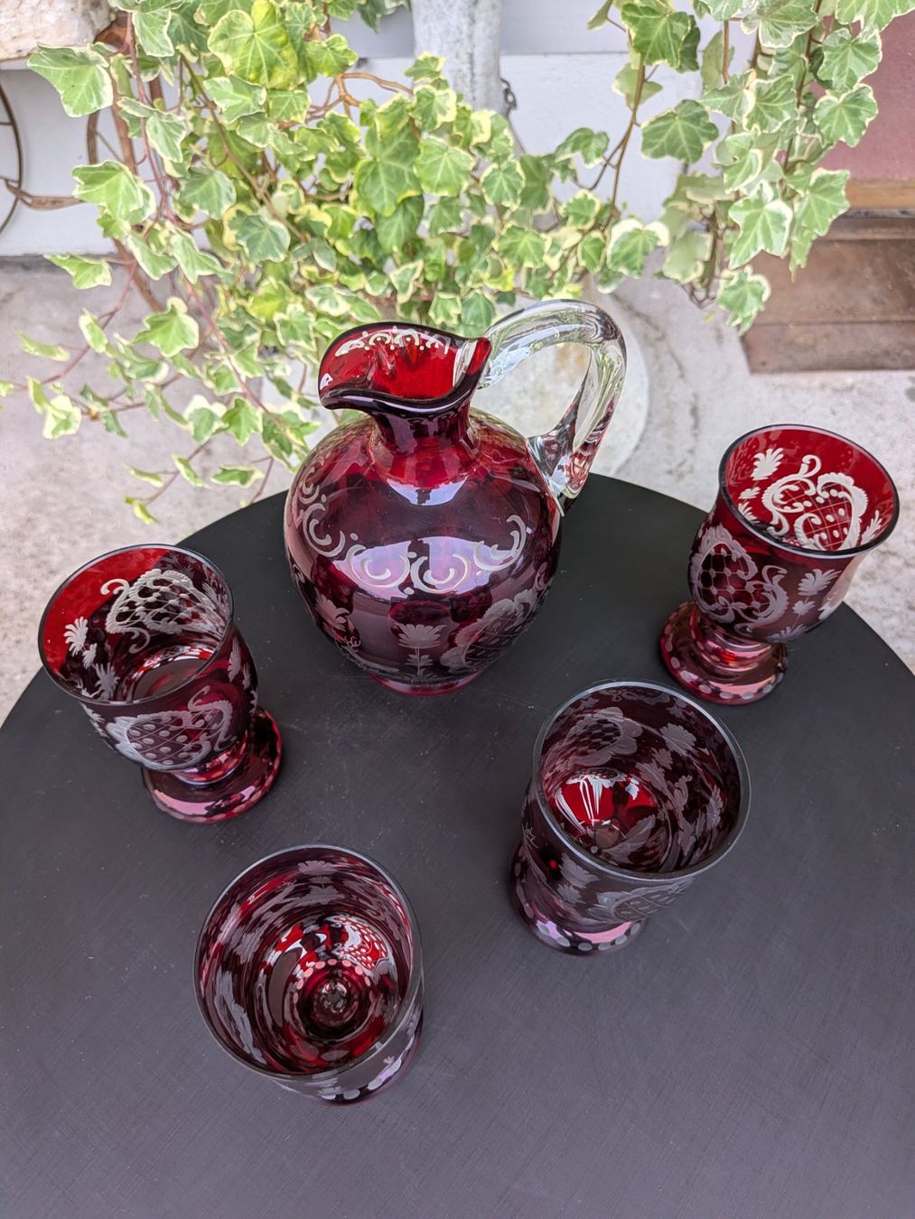 Verres: Krug mit 4 Gläsern antik – D'occasion à Emmen par Brockofsky 1