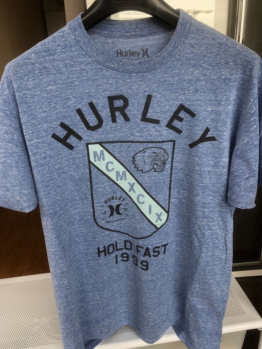 T-shirt: HURLEY Gr. M NP Sfr. 35.-- – Nuovo (secondo la descrizione) da Zürich venduto da Amaretto_zh 3