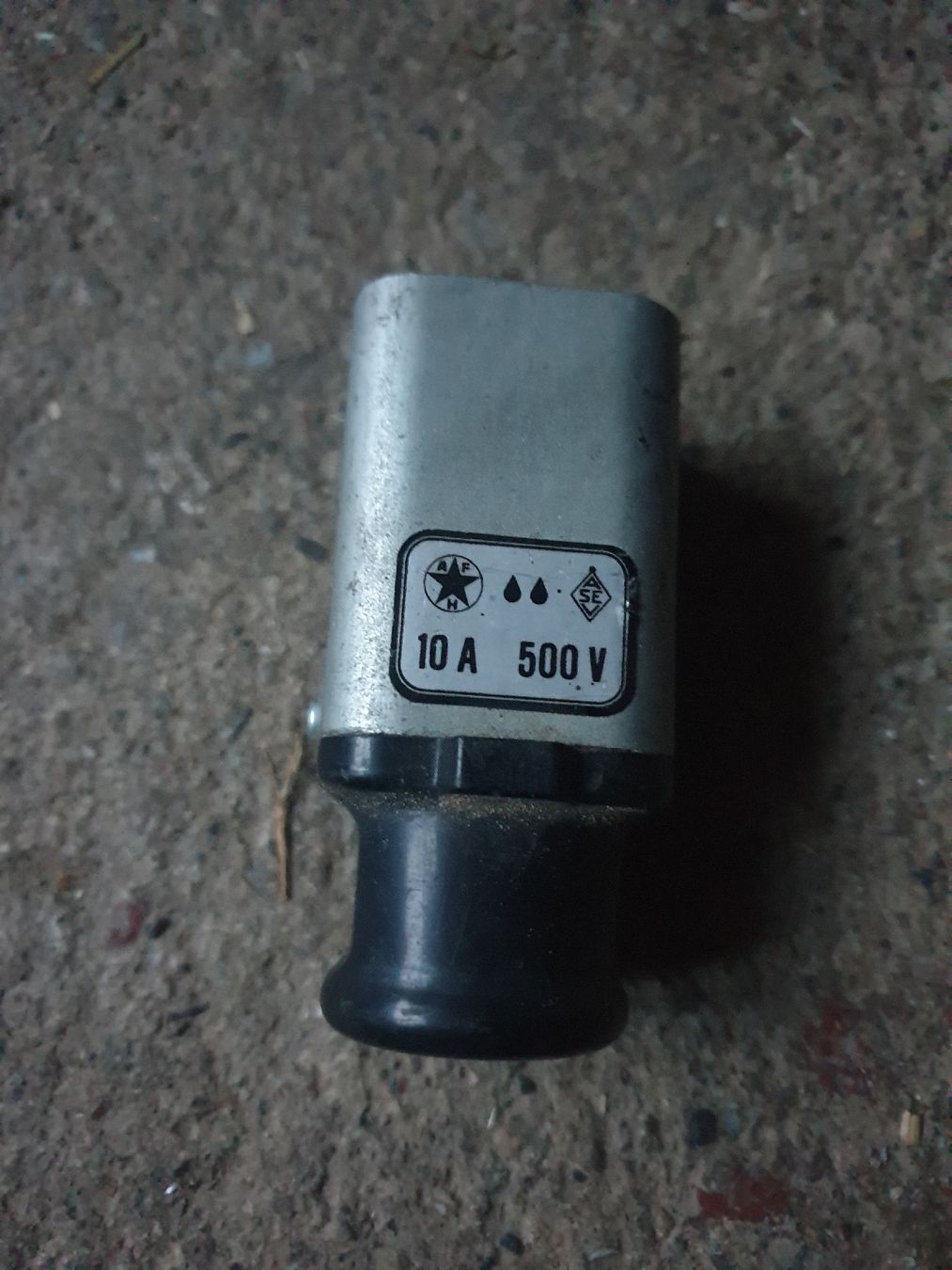 Spine: Industriestecker  Typ J15 – Usato da Berneck venduto da serum10