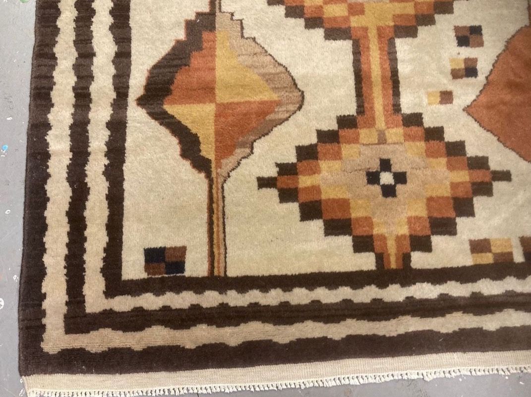 Tappeti: Dekorative Teppich handgeknüpft – Usato da Männedorf venduto da Adamiat 2
