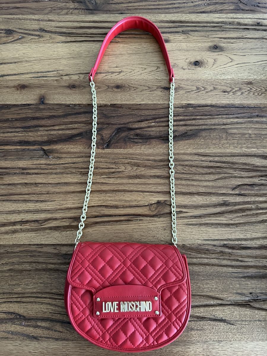 Moschino Borse da donna: Love Moschino Tasche rot mit Kette – Usato da Chur venduto da ZATO 2