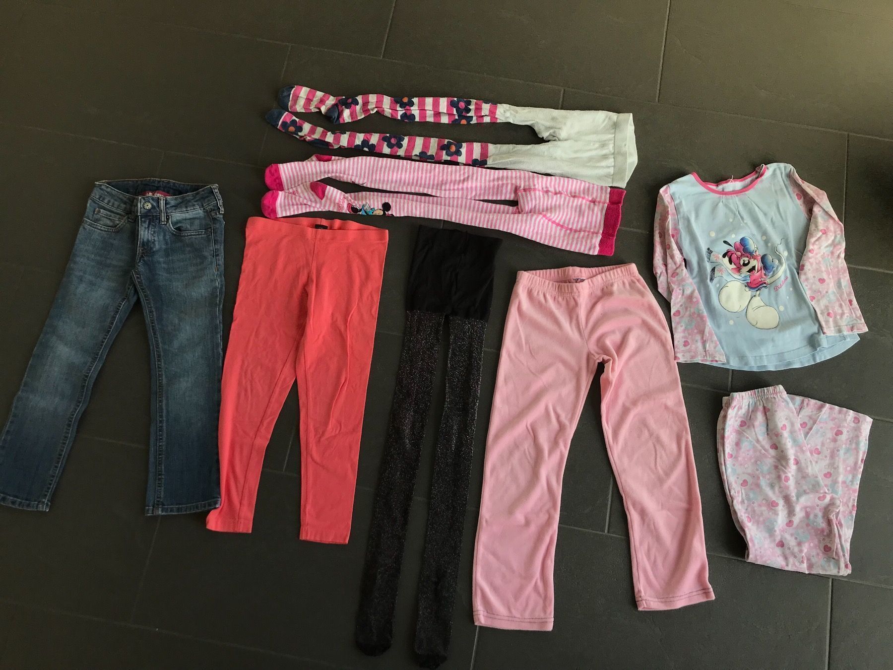 Lotti & Set di vestiti: Kleiderset Kleiderpaket Gr. 116 – Usato da Erlinsbach SO venduto da Elso72