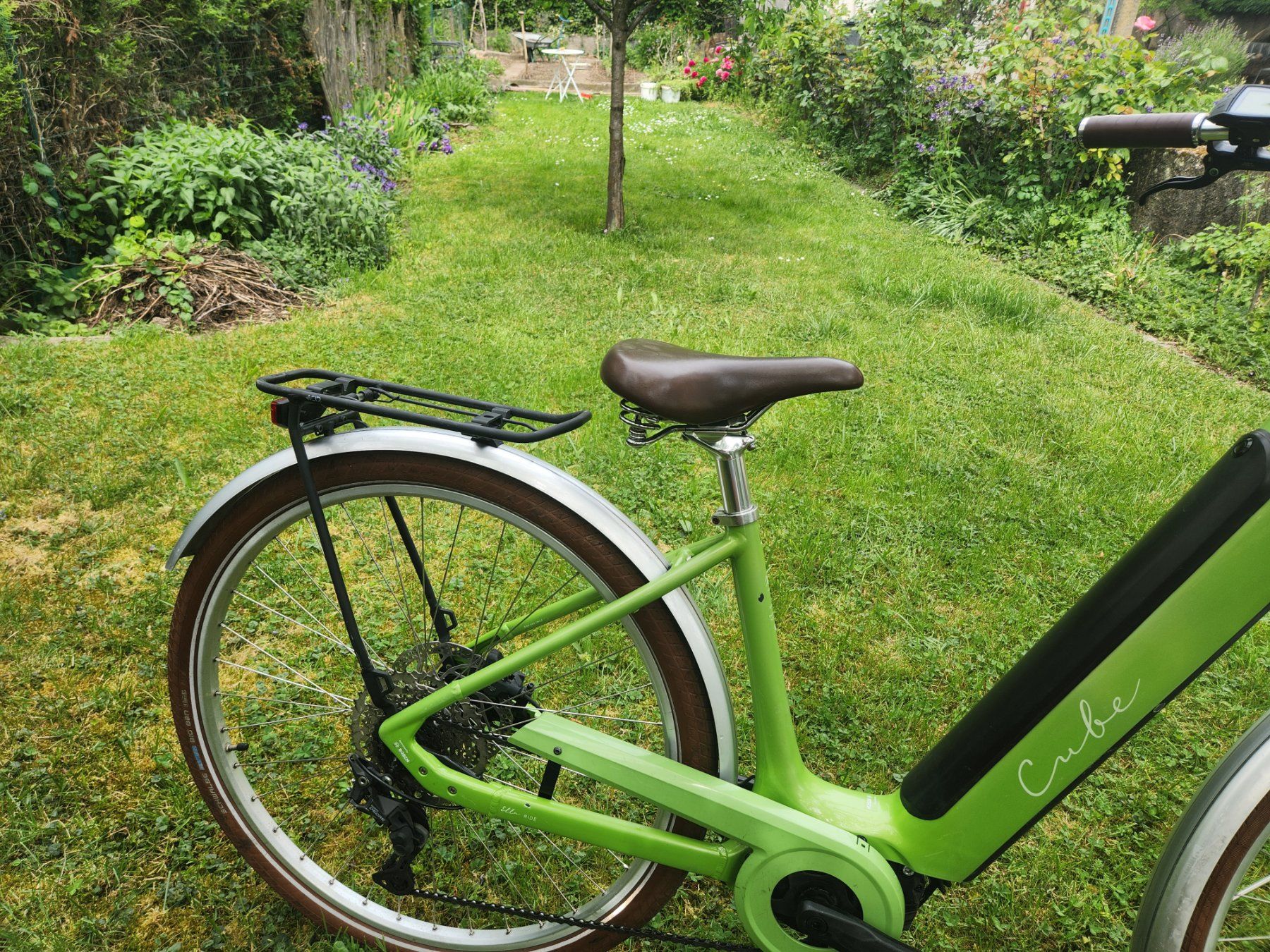 Cube Biciclette: Cube Ella velo E Bike 25kmh – Usato da Basel venduto da mangome 1