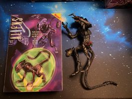 NECA Night Cougar Alien inklusive OVP gebraucht