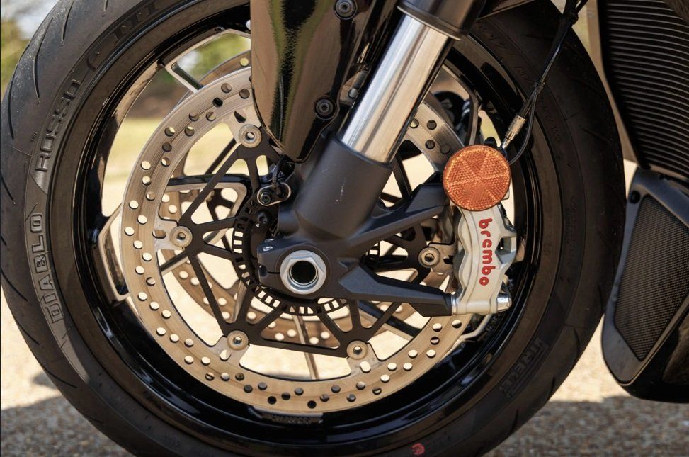 Ducati Route: DUCATI V4 Diavel – D'occasion à Courtemaîche par Mil_c8t9 1