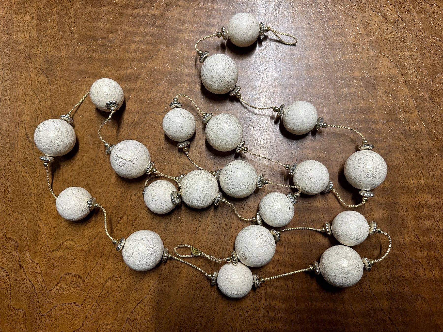 Tutte le decorazioni: Kugelkette Deko Weihnachten 2 Meter – Usato da Erstfeld venduto da Mario_boe0