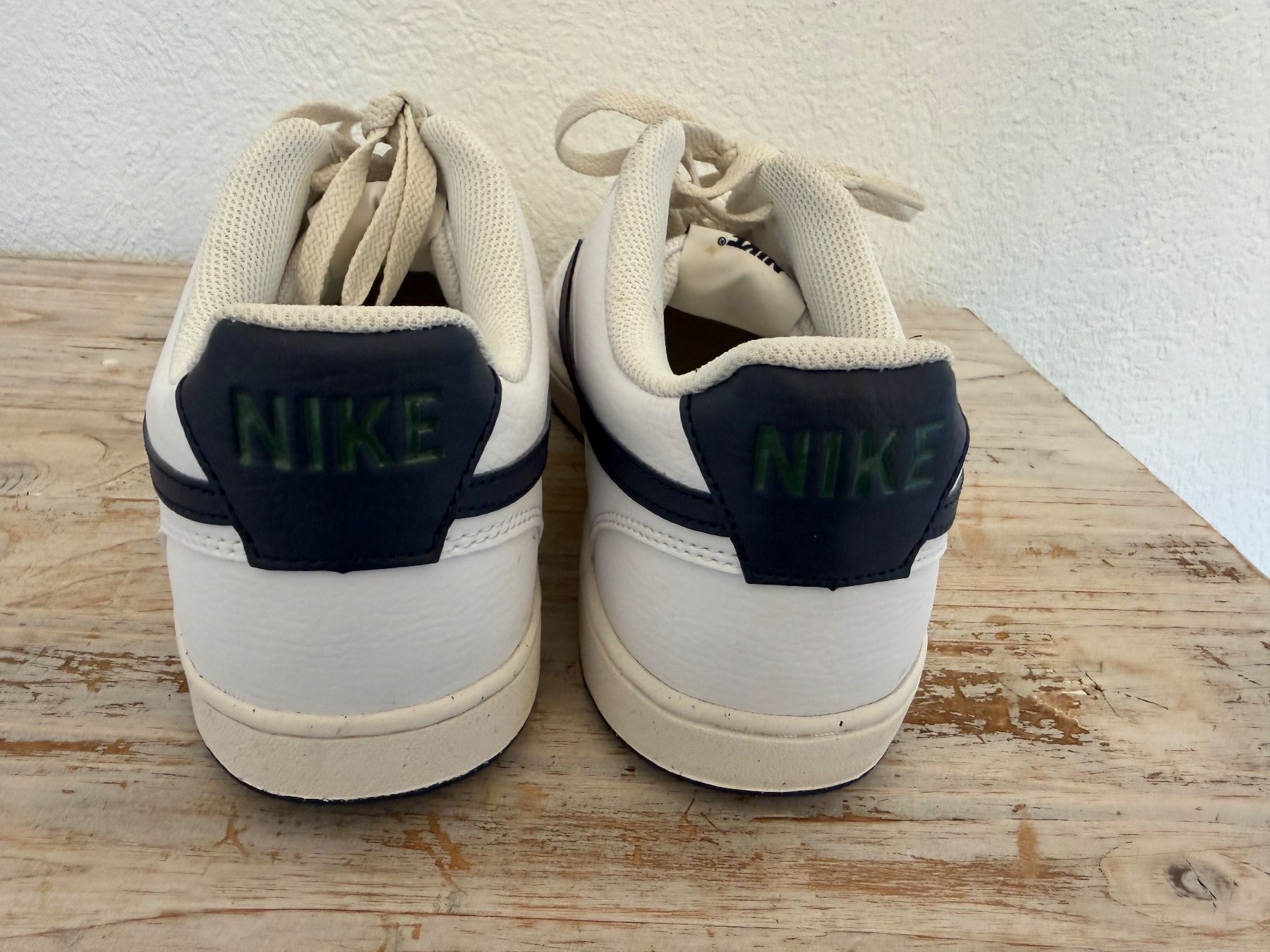 Nike Scarpe da uomo: Herren Sneaker Nike Grösse 46 – Usato da Wolfwil venduto da Inseider12 4