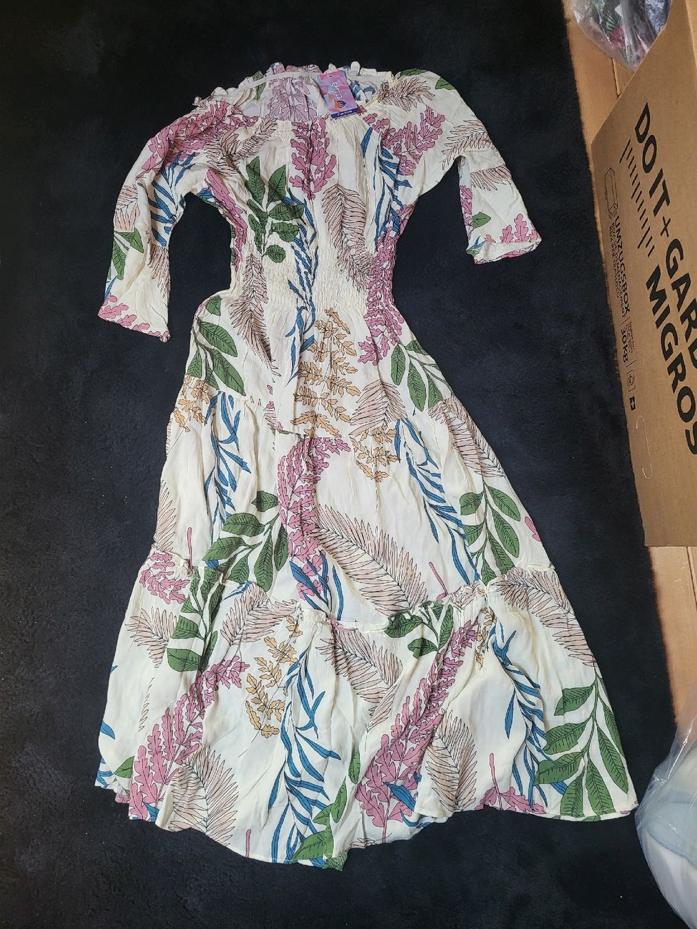 Vestiti: Maxikleid mit Blumenmuster – Nuovo e nell'imballaggio originale da Zweisimmen venduto da Adorable