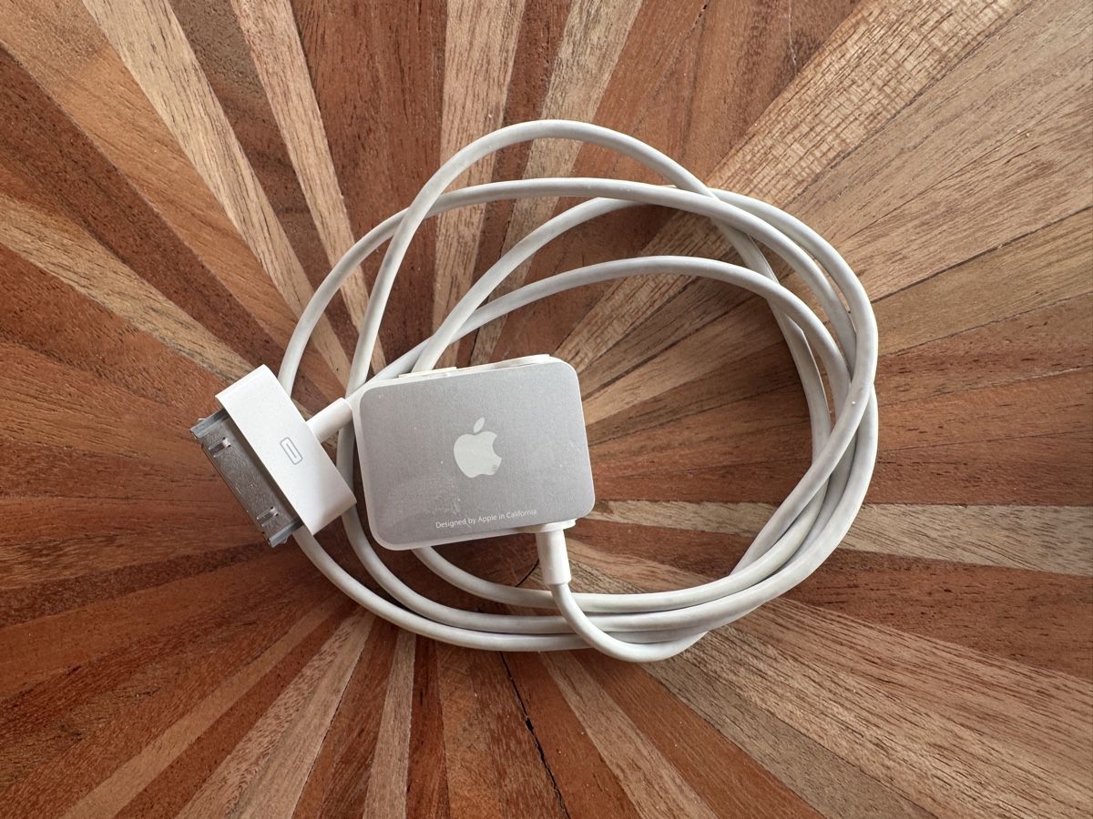 Apple Casse acustiche: Apple iPod Radio Remote Control Apple iPod Classic Video 5th – Usato da St. Gallen venduto da hae_6rmh 1