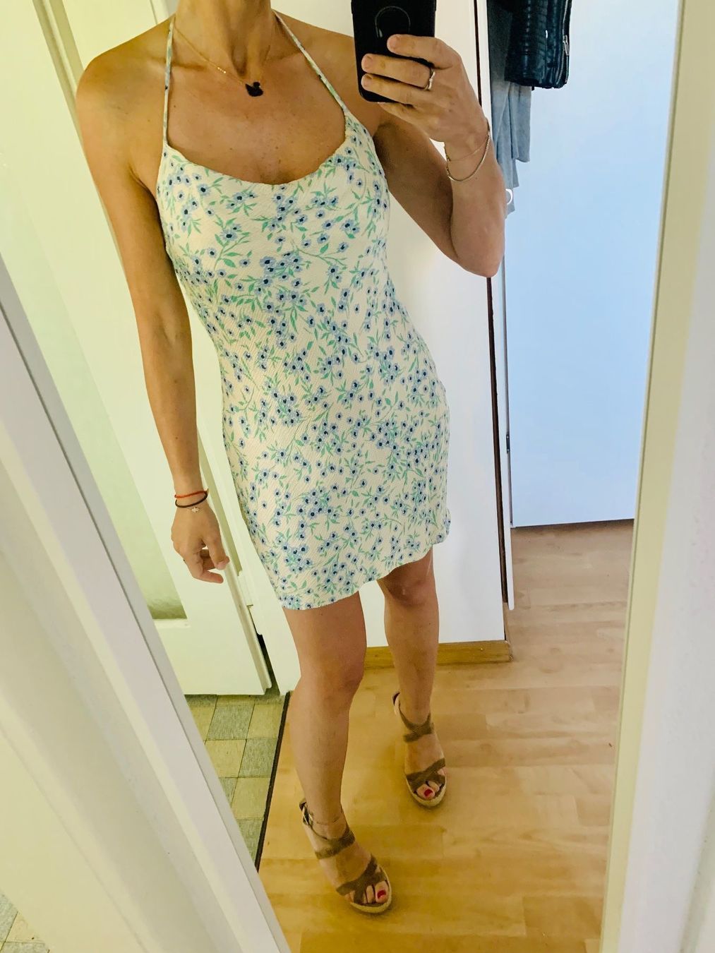Zara Vestiti: Zara Sommerliches Satinkleid XS/34 – Usato da Zürich venduto da Angela_Fashion_Lover 4