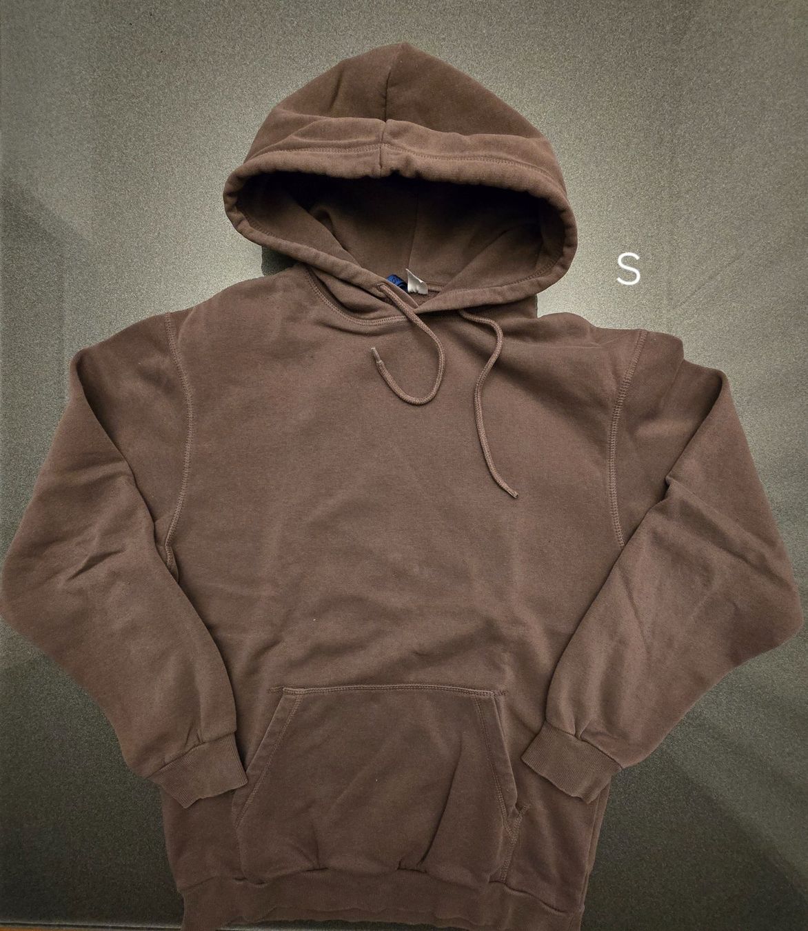 Maglioni & Felpe: Brauner Hoodie Gr. S – Usato da Meggen venduto da everydaysale