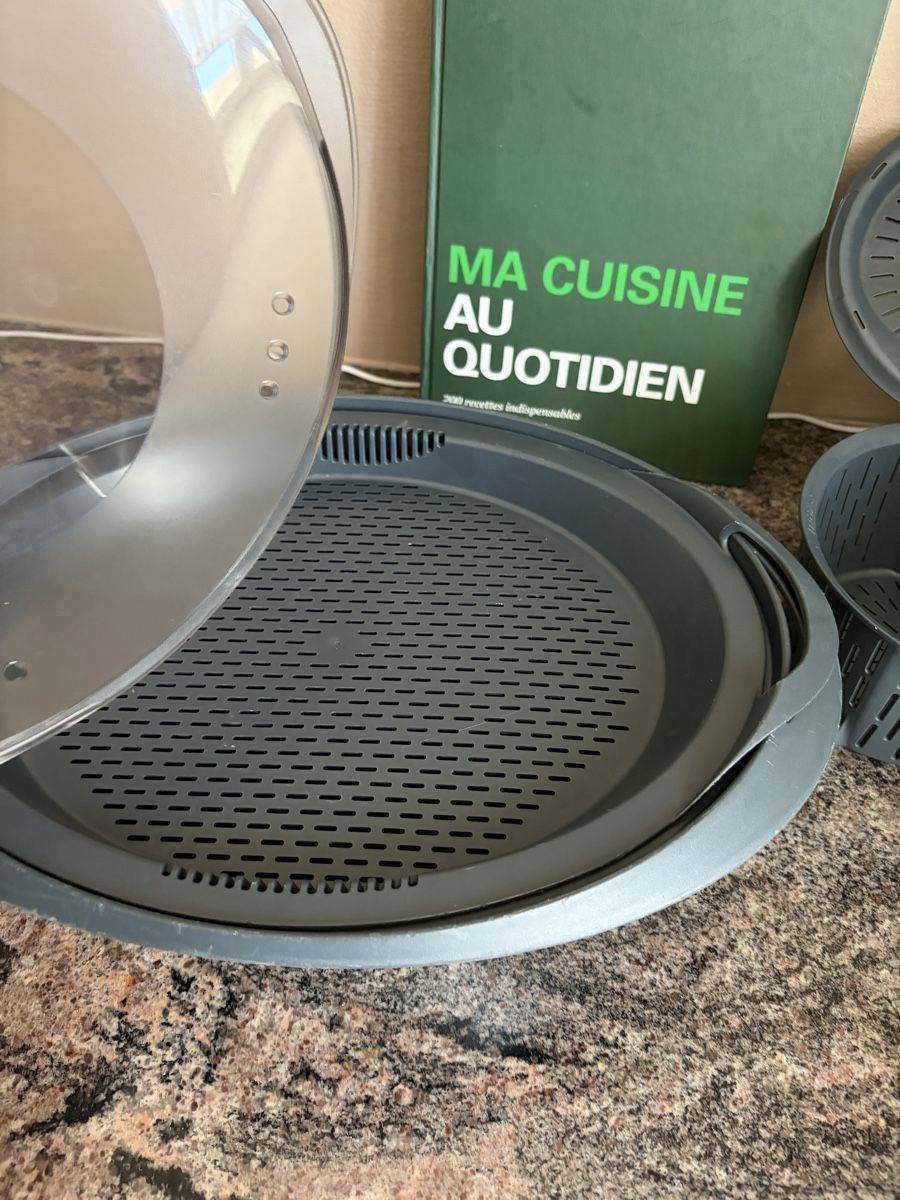 Thermomix Appareils de cuisine: Thermomix TM5 – D'occasion à Sorens par purpureta 2