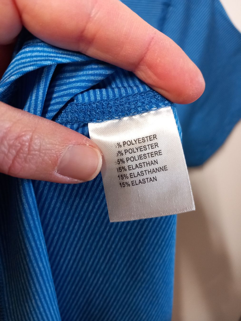 T-shirt: Perform Sport-Shirt Gr.40, neuwertig – Nuovo (secondo la descrizione) da Merligen venduto da muss_haben 4