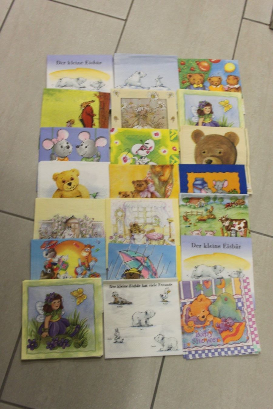 Tovaglioli: Grosses Papierservietten Paket – Nuovo (secondo la descrizione) da Binningen venduto da Kellox 8