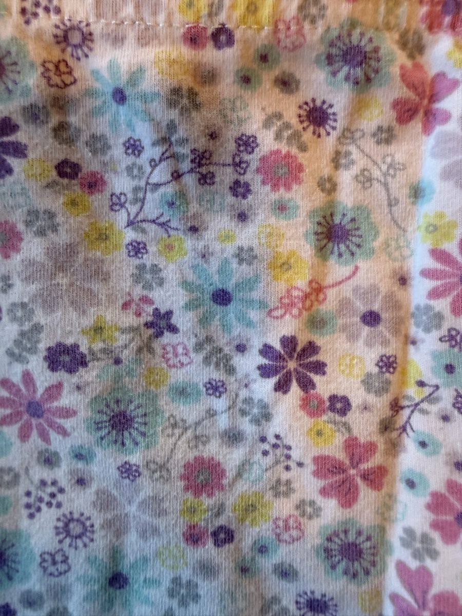 Pantaloni: Leggins Blumenmuster Grösse 56 – Usato da Pragg-Jenaz venduto da gobrist 1
