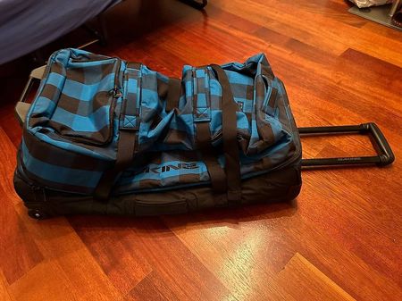 Dakine Split Roller Reisekoffer 110l (top Zustand)