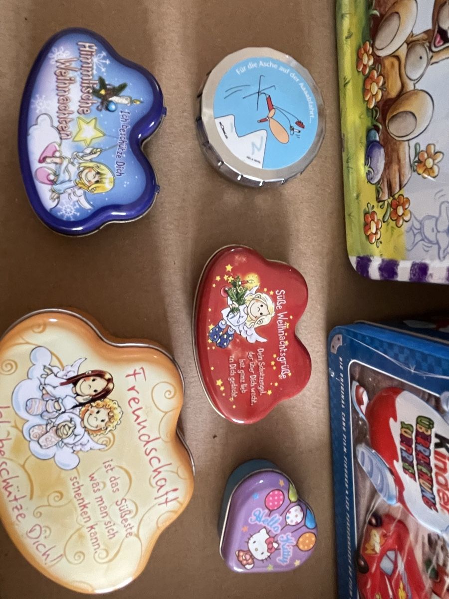 Tutte le decorazioni: Dosen – Usato da Goldach venduto da matthiaseggenberger