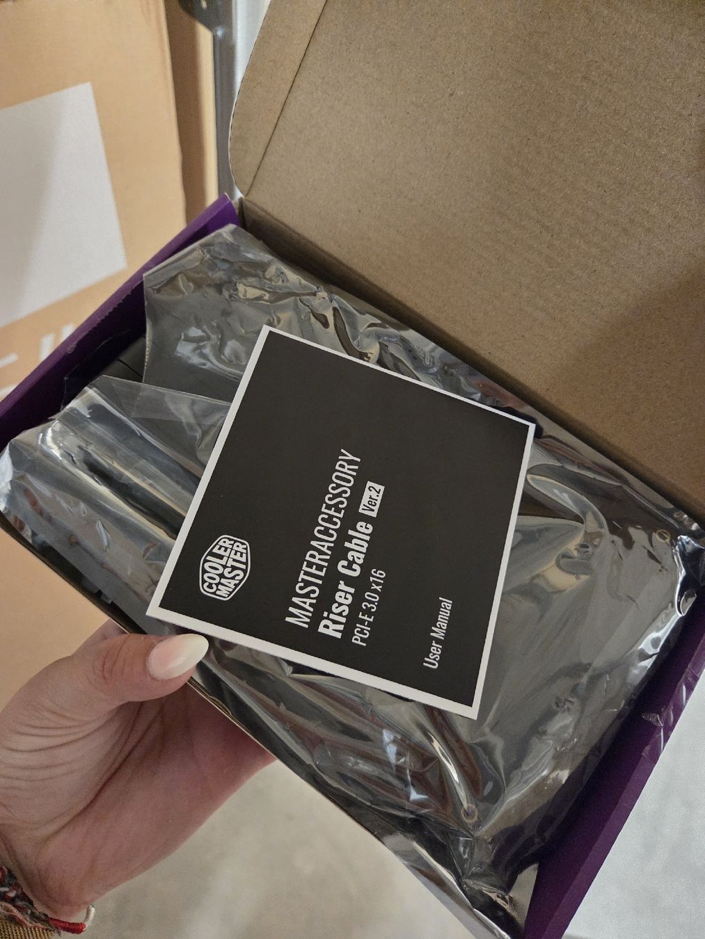 Boîtiers: Cooler Master MasterAccessory Riser Cable PCIe 3.0 x16 - 200 – D'occasion à Untervaz par lara061 1