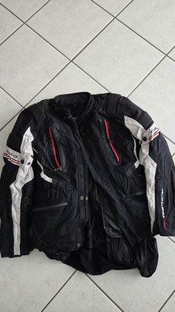 Motorrad Kleidung