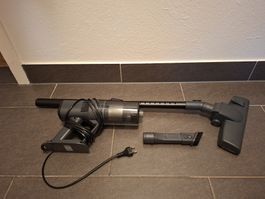 Handstaubsauger mit Zubehör, grau