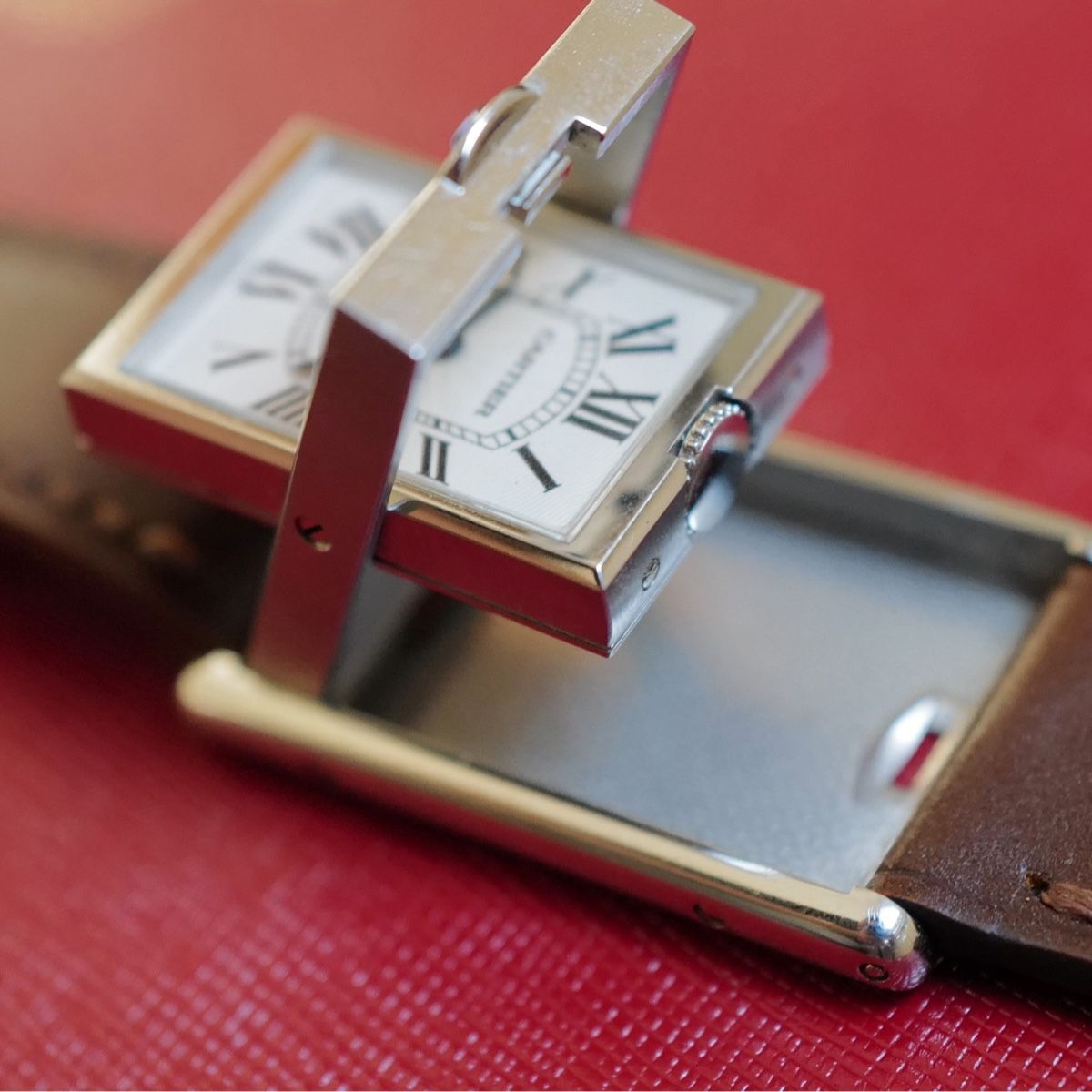 Cartier Orologi: Cartier Tank Basculante 2390 – Nuovo (secondo la descrizione) da Genève venduto da SpeedyTuesday 4