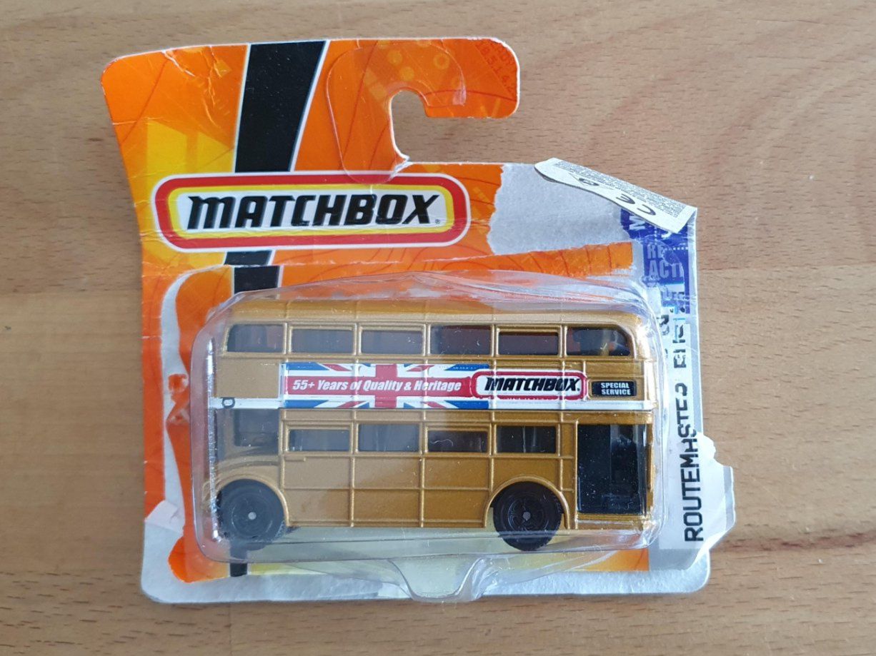 Matchbox Modellini d'auto: 4 véhicules miniature Matchbox Range Rover – Usato da Romainmôtier venduto da Oaxaca9 2