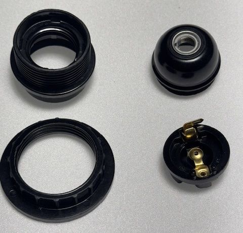 Lampade: 100 Stk. E27 Lampenfassung aus Bakelit mit Ring – Nuovo e nell'imballaggio originale da Allschwil venduto da ILLUGO 3