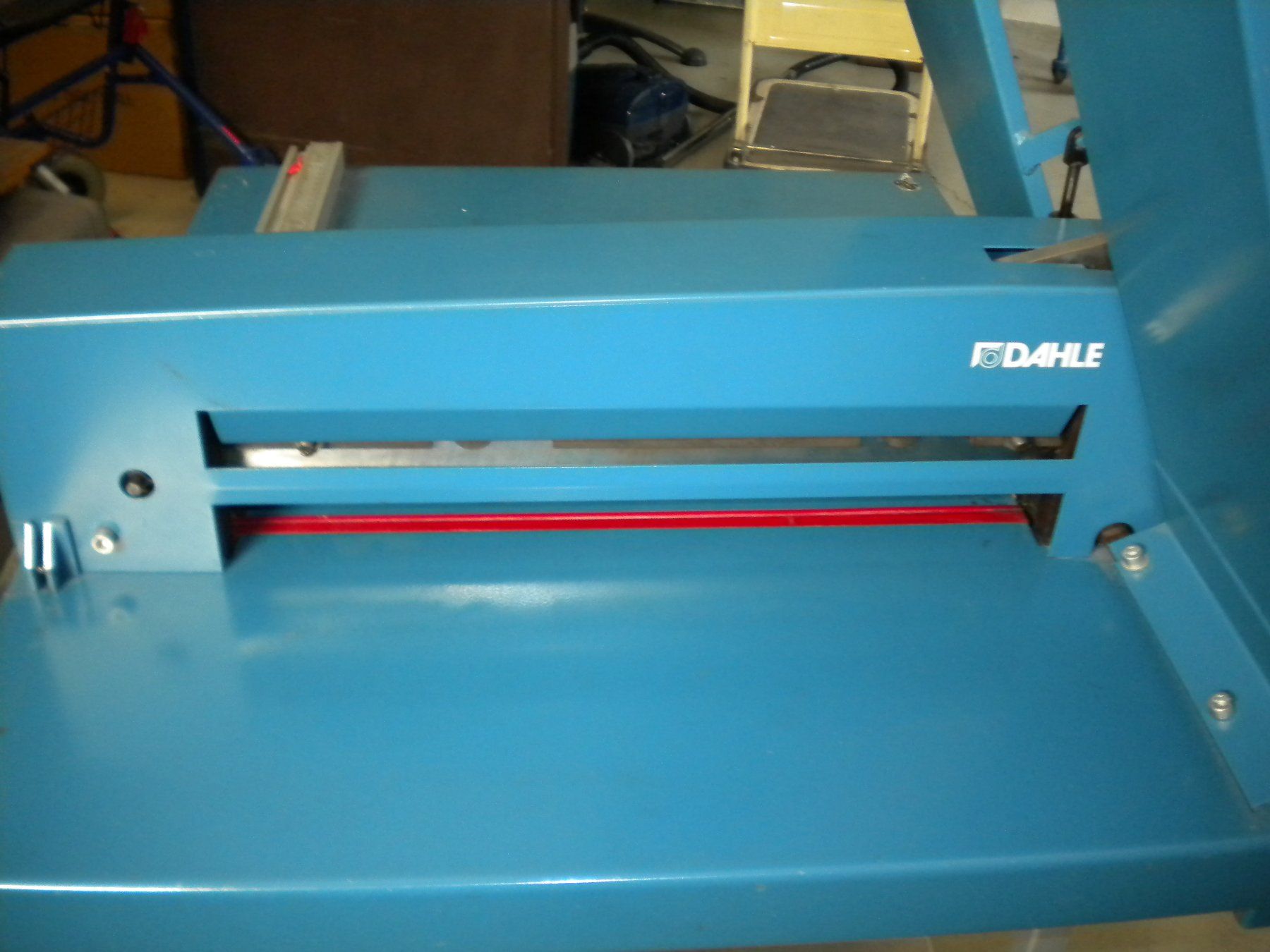 Alle Werkzeuge: Hebel-Papierschneidemaschine – Gebraucht aus Urdorf von Gigitune 1