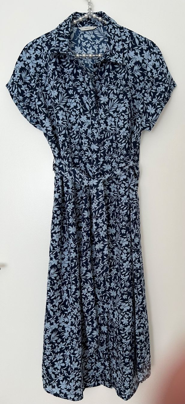 Only Kleider: Pigalle Kleid von Only Gr. S-M – Gebraucht aus Horn von Resvi