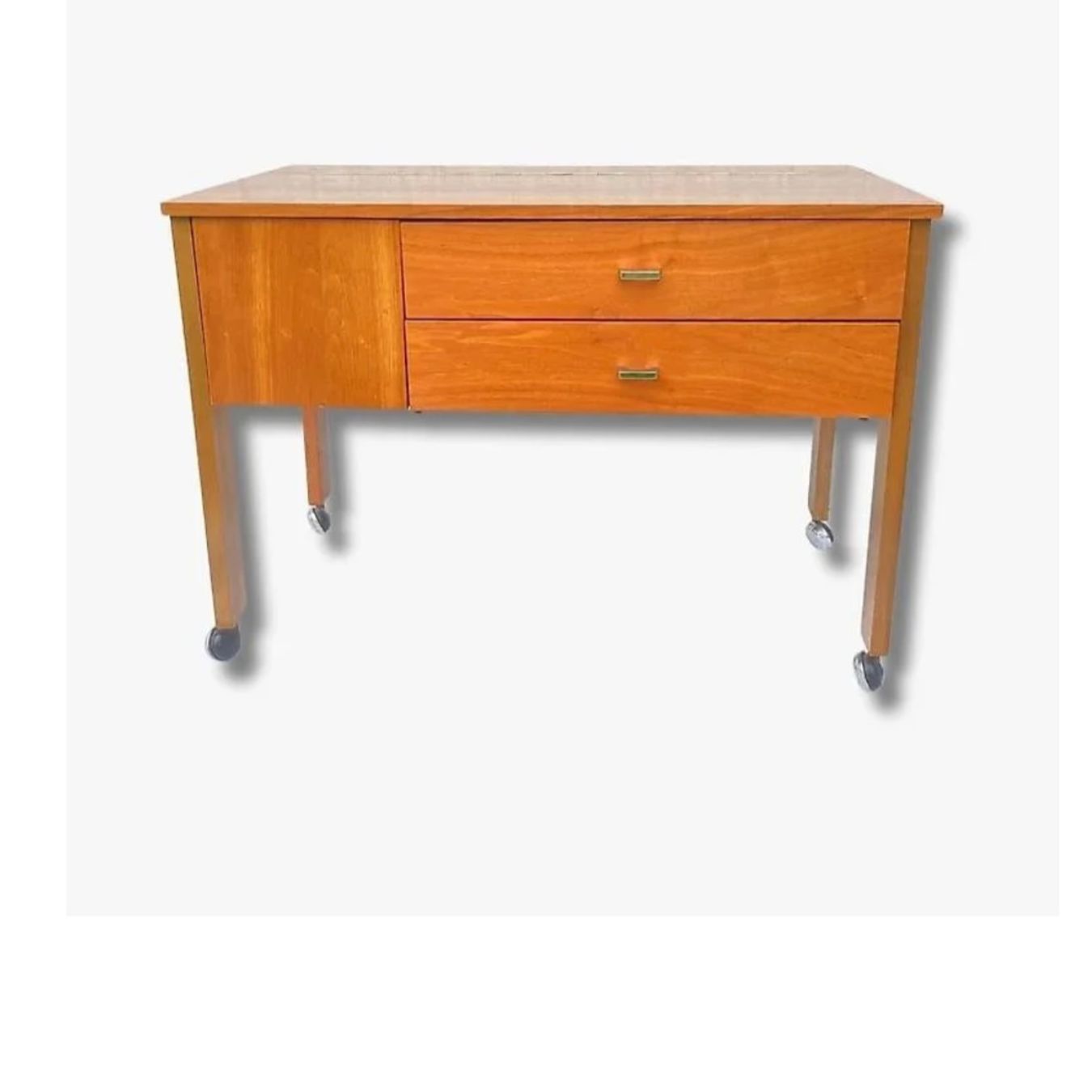Commodes: Kleinmöbel , Aufbewahrungsmöbel – D'occasion à Eglisau par mar_5rn2