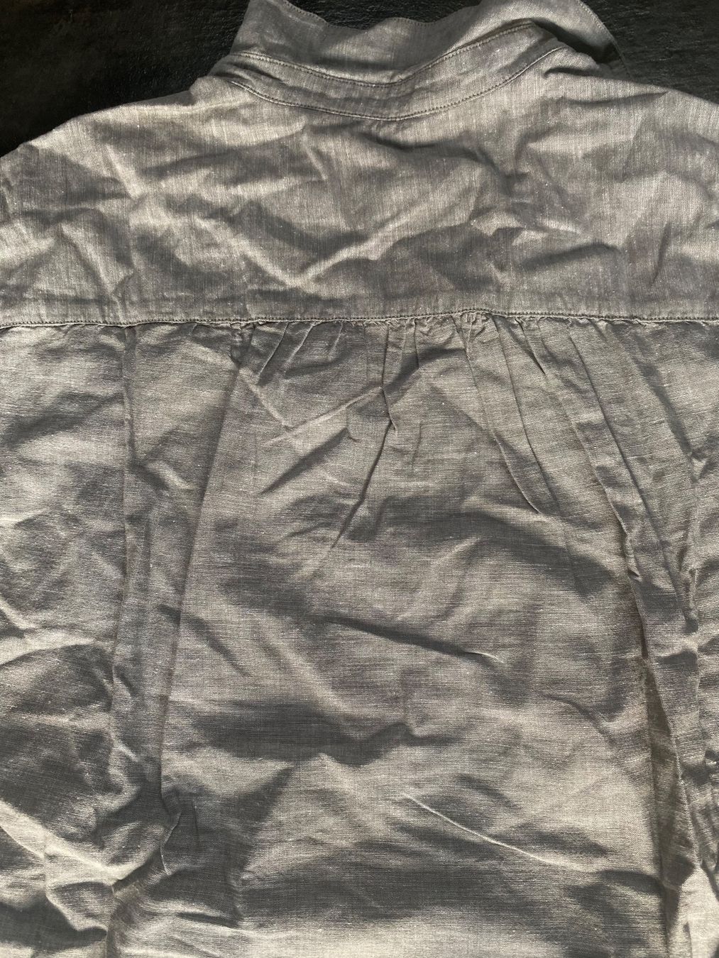 Uniqlo Camicette: Bluse oversized von Uniqlo M – Nuovo (secondo la descrizione) da Chur venduto da simhofstr 1