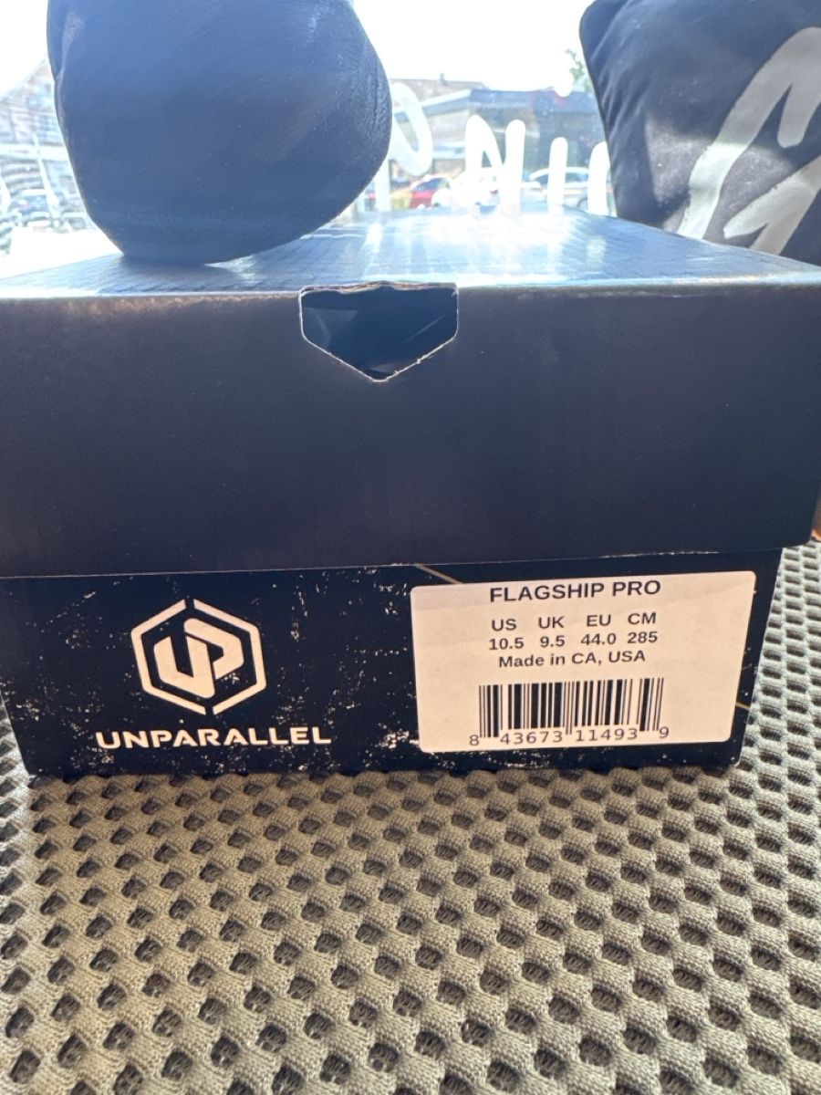 Herrenschuhe: Kletterschuh UNPARALLEL FLAGSHIP PRO Grösse 44 neu – Neu und originalverpackt aus Unterseen von Rico812 1