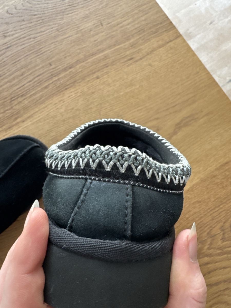 Ugg Scarpe da donna: Ugg Tasman, 40, schwarz – Usato da Wald ZH venduto da _seraina 3
