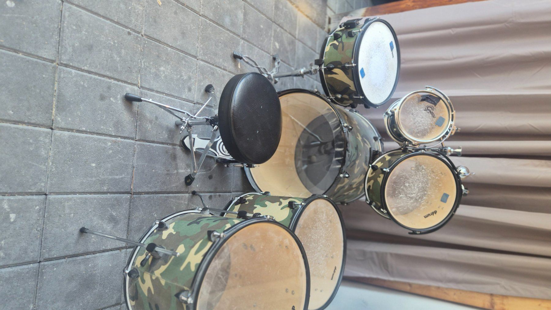 Instruments de musique: Schlagzeug Set getarnt DDrum camouflage – D'occasion à Sagogn par Sulayka 6