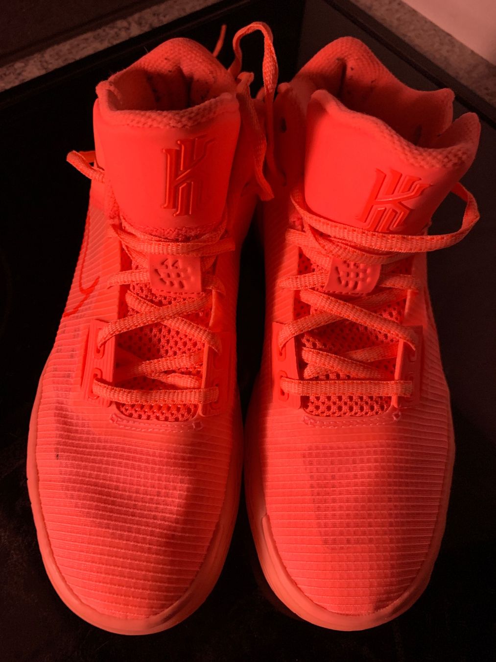 Nike Scarpe da uomo: Nike Kyrie Flytrap 4 | Sport Vision Gr. 38,5 – Usato da Steinebrunn venduto da Littlebird1 2