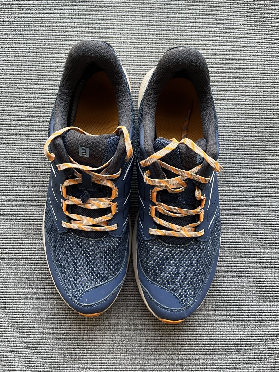 Decathlon Scarpe da uomo: Decathlon Sneakers 2 Paar Gr.44 – Usato da Zürich venduto da Iryna_ 1