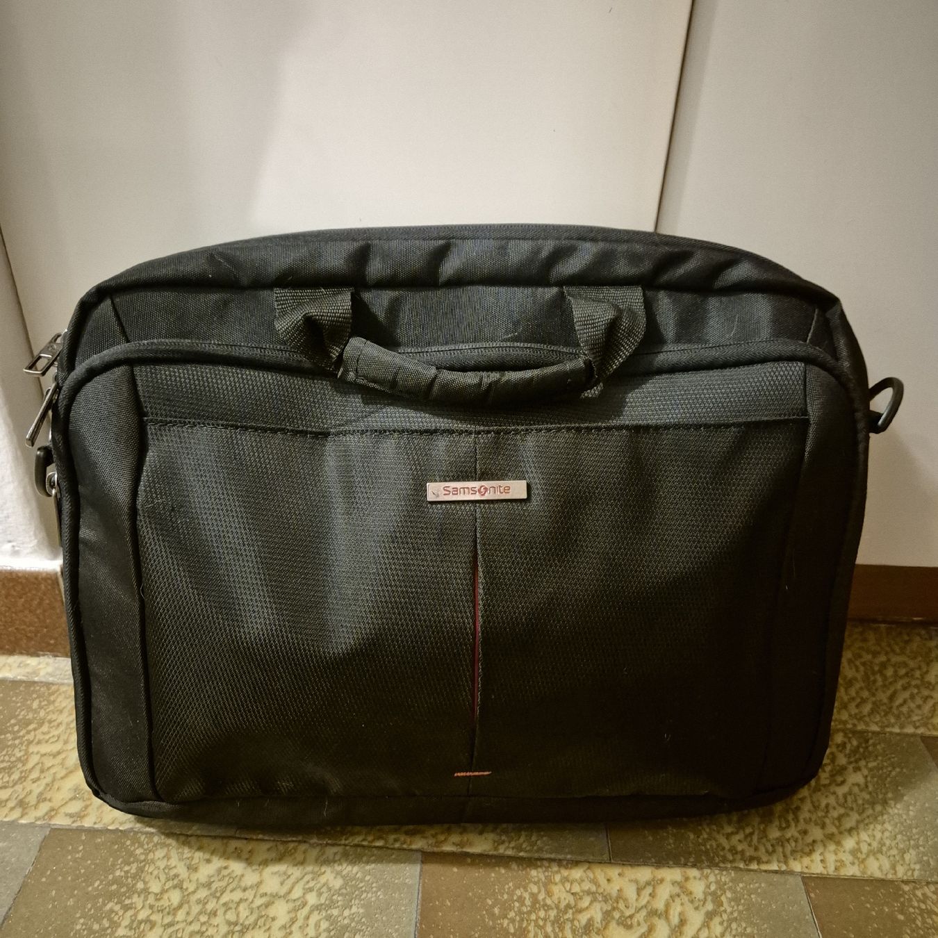 Samsonite Borse: Borsa porta computer Samsonite – Nuovo (secondo la descrizione) da Rancate venduto da sarah357