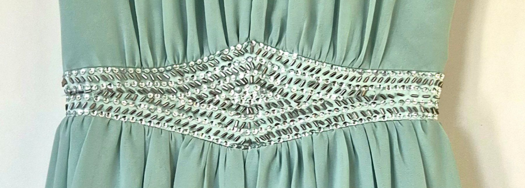 Vestiti: Mintgrünes Kleid von Little Mistress – Usato da Dürrenäsch venduto da Tina_2023 3