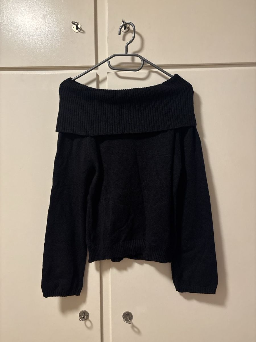 Maglioni & Felpe: Black Off-Shoulder Pullover von Chicoree – Nuovo (secondo la descrizione) da Basel venduto da Mig_Sil04