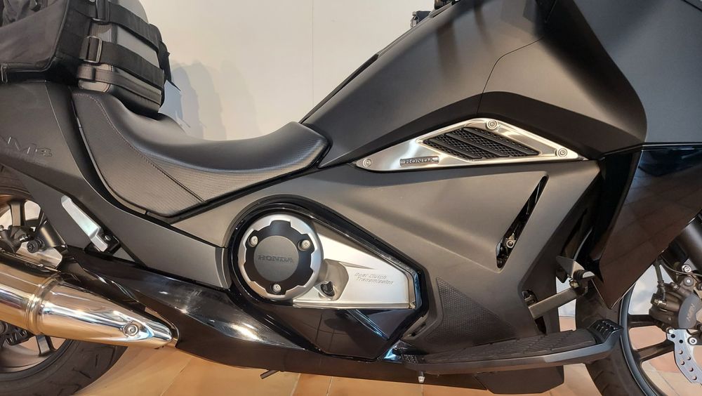 Plaquettes De Frein Avant Céramique Pour Honda NM4 Vultus / NC 750 - Compatible 2014-2021 | Freinage Puissant Et Silencieux